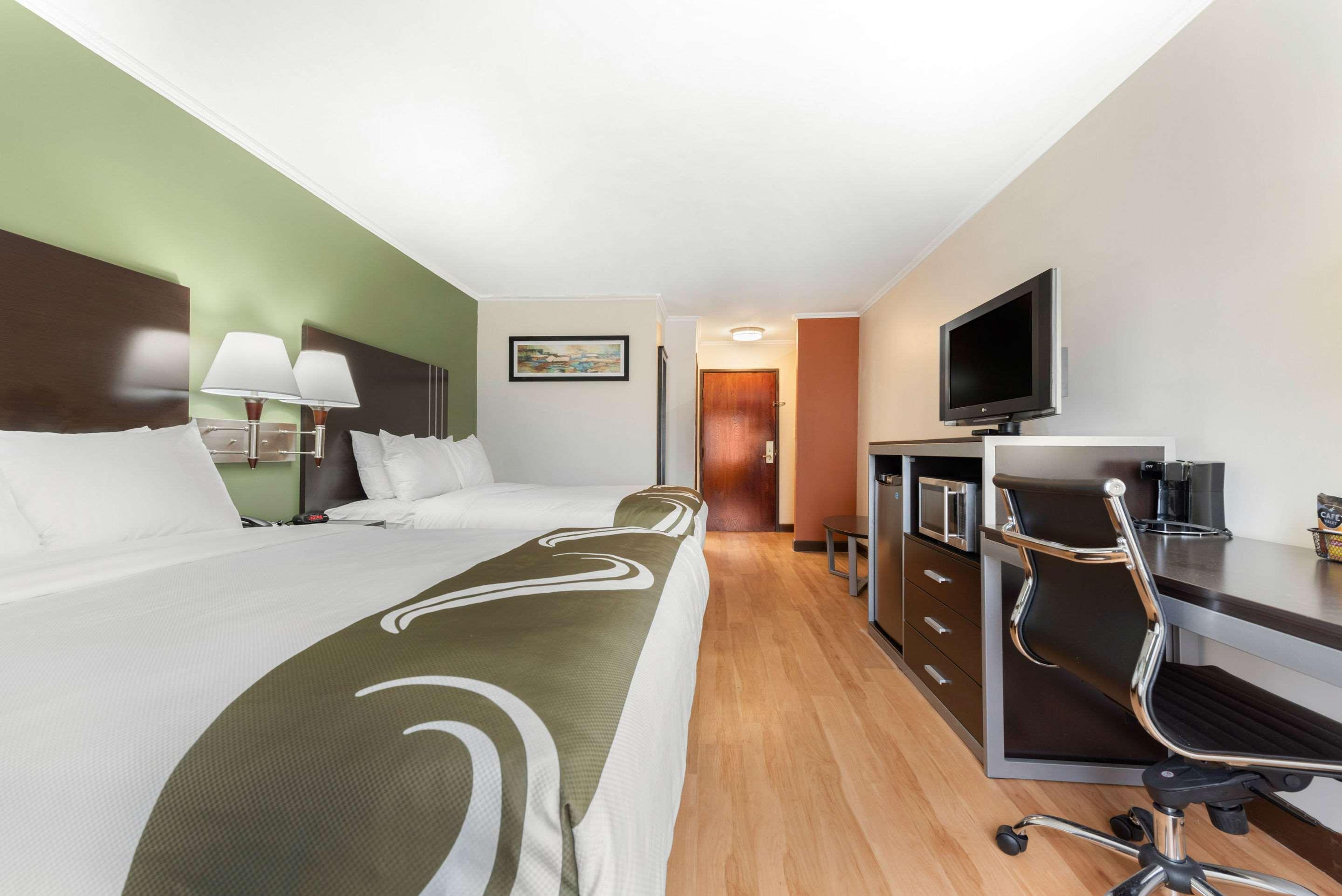 Quality Inn Fairborn Exterior foto